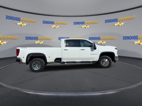 New 2026 Chevrolet Silverado 3500 LTZ w/ LTZ Plus Package AWD/4WD image 12