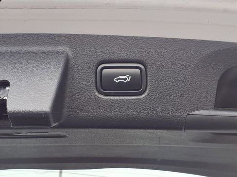 Used 2022 Kia Telluride SX w/ SX Prestige Package image 26