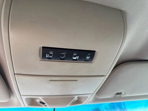 Used 2012 Dodge Grand Caravan Crew w/ Crew Value Pkg image 12