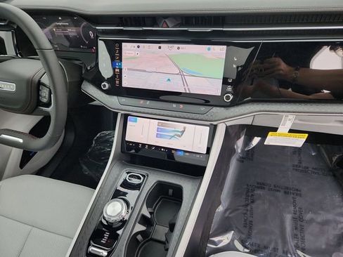 New 2025 Jeep Wagoneer S Limited w/ Comfort Package image 25