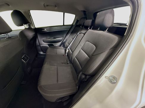 Used 2017 Kia Sportage LX image 24