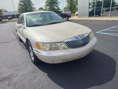 Used 1999 Lincoln Continental