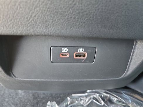 New 2025 Nissan Frontier SV image 15