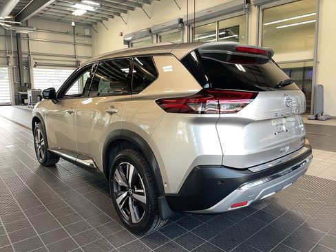 Used 2022 Nissan Rogue Platinum w/ Head-Up Display Package AWD/4WD image 24