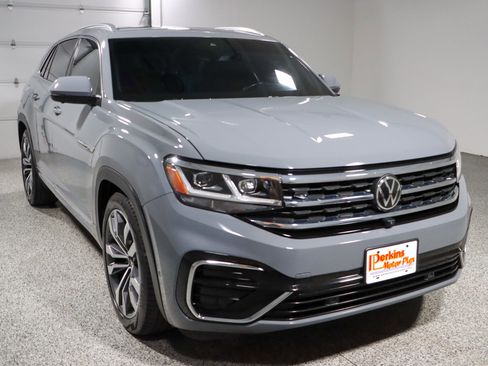 Used 2023 Volkswagen Atlas Cross Sport SEL Premium R-Line AWD/4WD image 5