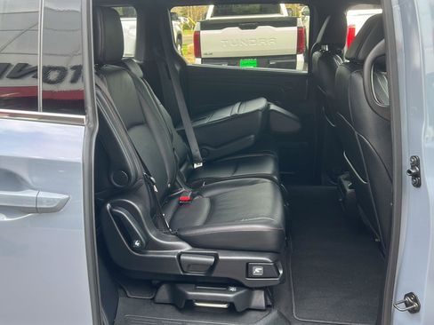 Used 2025 Honda Odyssey Sport-L image 44