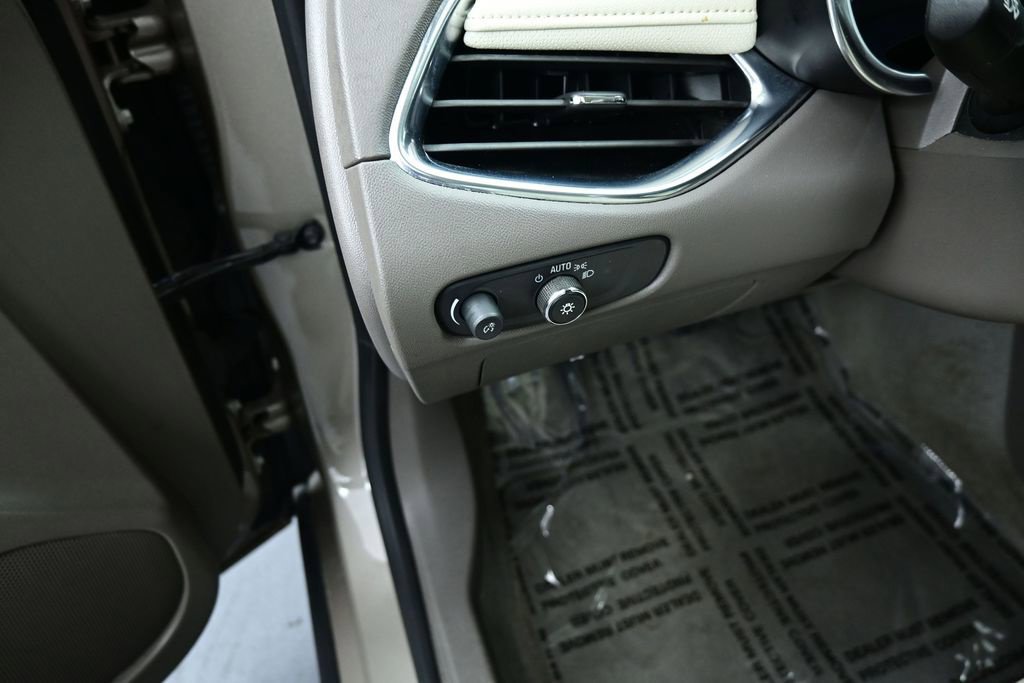 Used 2024 Chevrolet Malibu LT FWD image 26