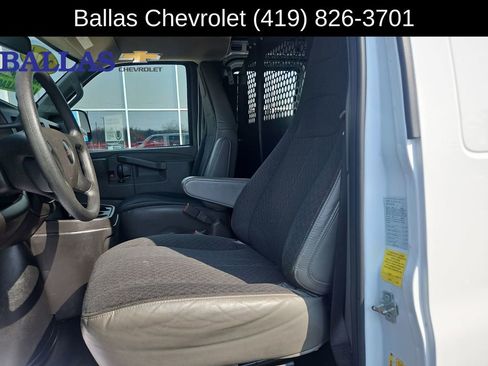 Certified 2024 GMC Savana 2500 w/ Driver Convenience Package RWD image 20