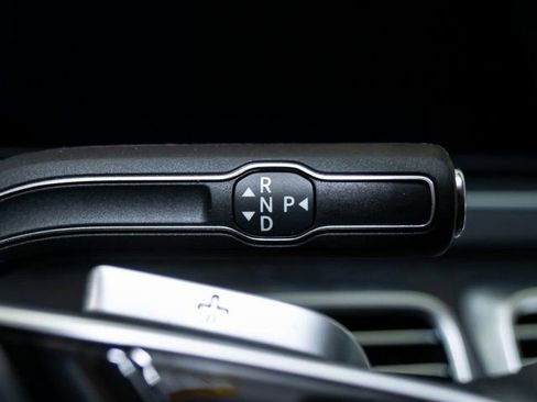 Used 2026 Mercedes-Benz GLE 450 4MATIC image 17