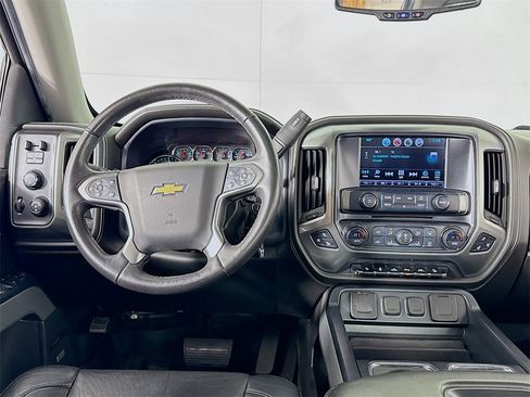 Used 2017 Chevrolet Silverado 1500 LTZ Z71 w/ Redline Edition image 13