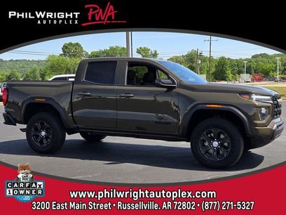 Used 2024 GMC Canyon Elevation w/ Convenience Package