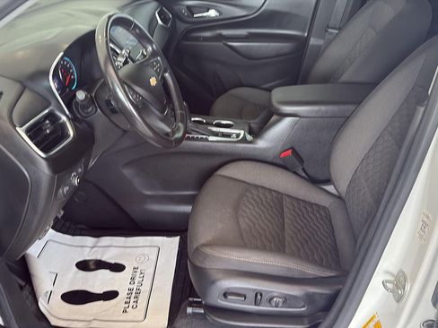Used 2020 Chevrolet Equinox LT AWD/4WD image 7