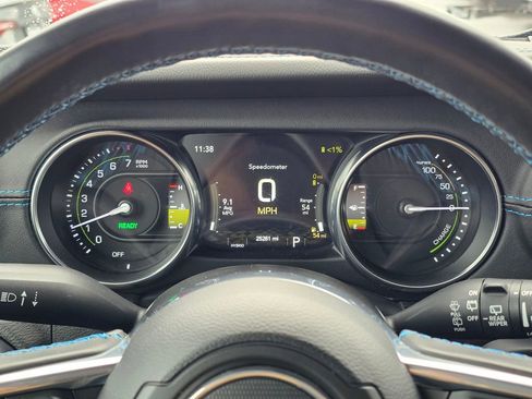 Used 2023 Jeep Wrangler Unlimited Rubicon 4xe w/ Safety Group image 25