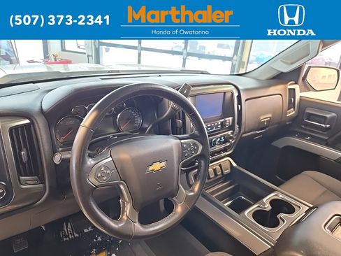 Used 2018 Chevrolet Silverado 1500 LT w/ All Star Edition image 11