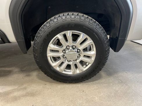 Used 2023 GMC Sierra 2500 Denali image 18