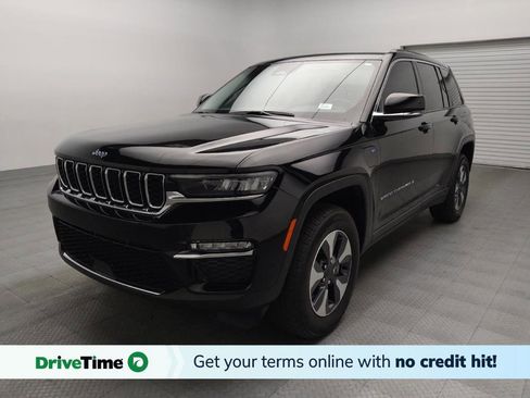 Used 2023 Jeep Grand Cherokee image 1