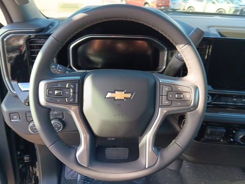 New 2026 Chevrolet Silverado 1500 LT image 9