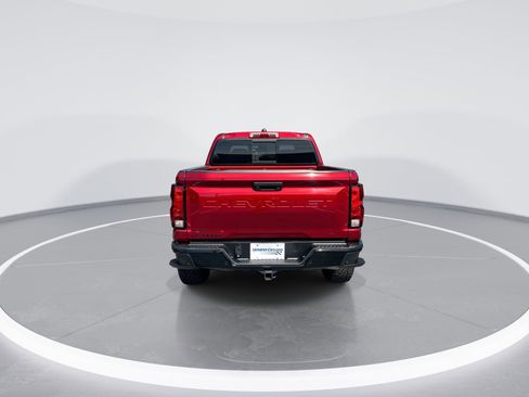 Certified 2025 Chevrolet Colorado Trail Boss AWD/4WD image 8