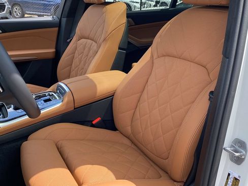 New 2027 BMW X7 xDrive40i w/ Executive Package AWD/4WD image 19