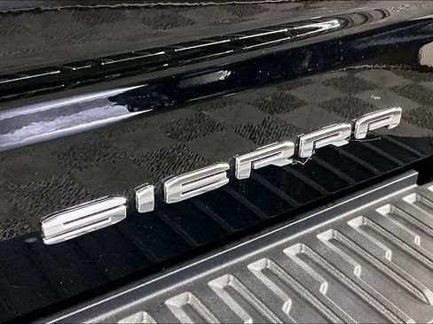 Certified 2026 GMC Sierra 1500 Denali Ultimate image 9