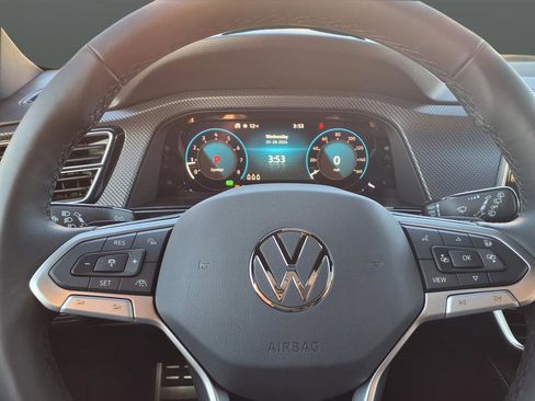 New 2026 Volkswagen Atlas Cross Sport SEL Premium R-Line image 8