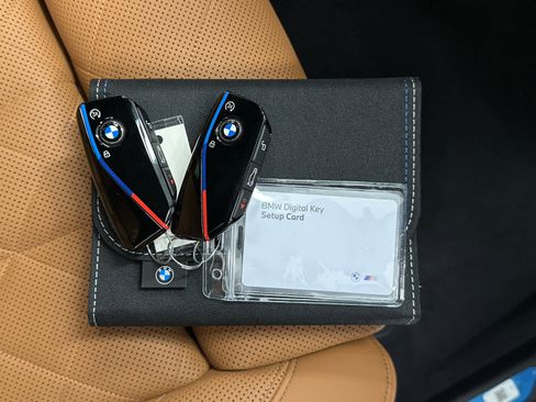 Used 2026 BMW X6 M60i w/ Executive Package AWD/4WD image 42