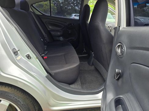 Used 2014 Nissan Versa S Plus image 19