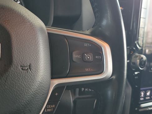 Used 2021 RAM 1500 Big Horn RWD image 24