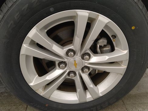 Used 2017 Chevrolet Equinox LS FWD image 31