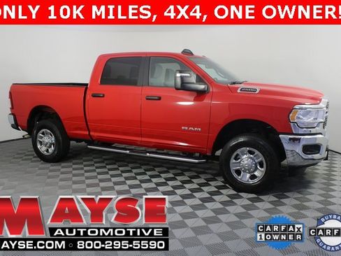 Used 2024 RAM 2500 Big Horn w/ Bed Utility Group image 1