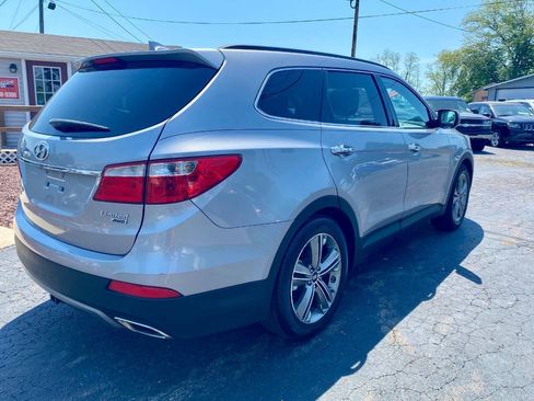 Used 2013 Hyundai Santa Fe Limited w/ Technology Pkg AWD/4WD image 7