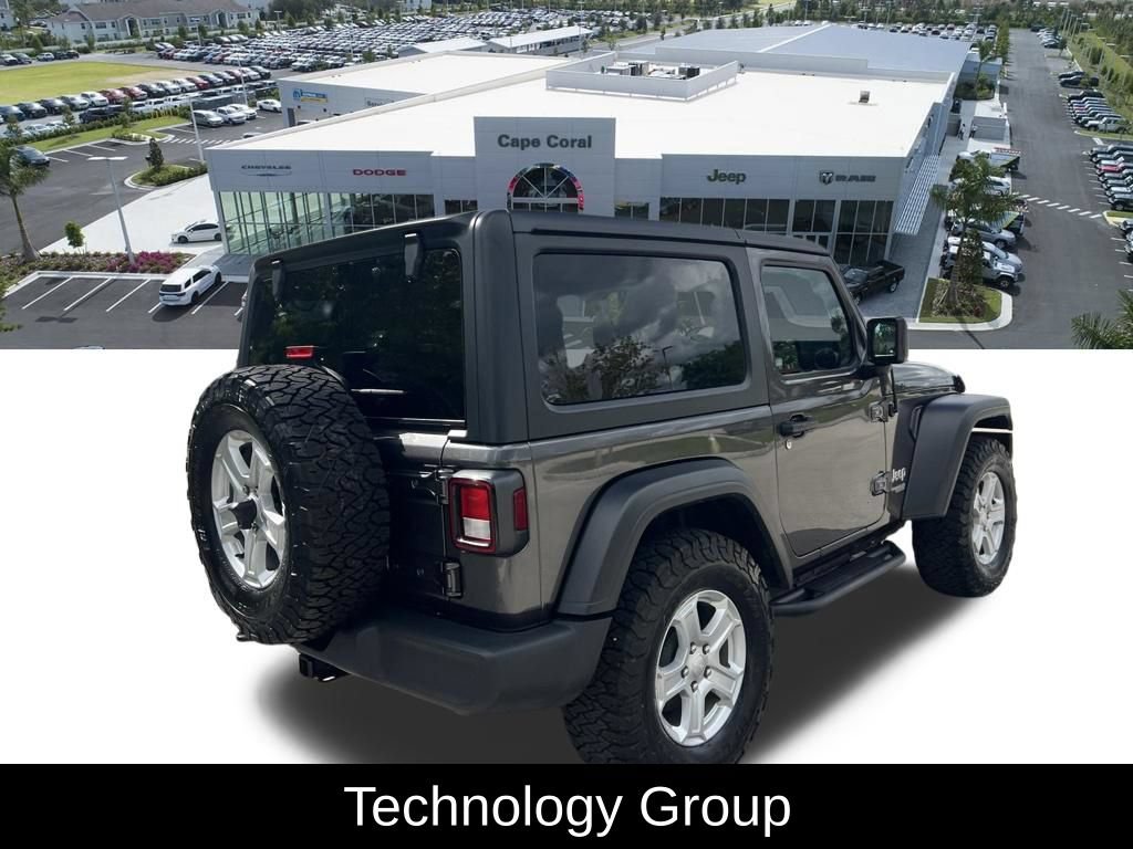 Certified 2021 Jeep Wrangler Sport AWD/4WD image 5