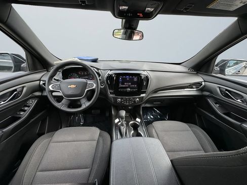 Used 2023 Chevrolet Traverse LT FWD image 10