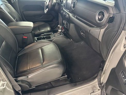 Used 2023 Jeep Wrangler Unlimited Sahara w/ Cold Weather Group image 23