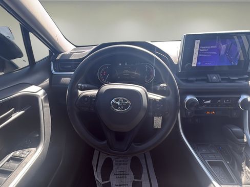 Used 2024 Toyota RAV4 LE image 11
