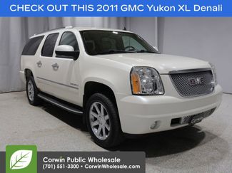 Used 2011 GMC Yukon XL Denali AWD/4WD video 1