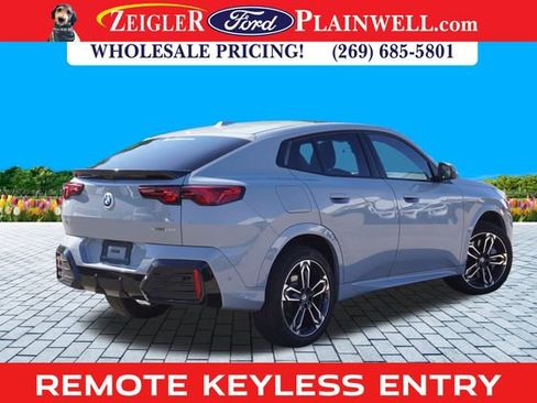 Used 2025 BMW X2 xDrive28i image 5