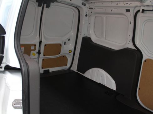 Used 2022 Ford Transit Connect XL image 24