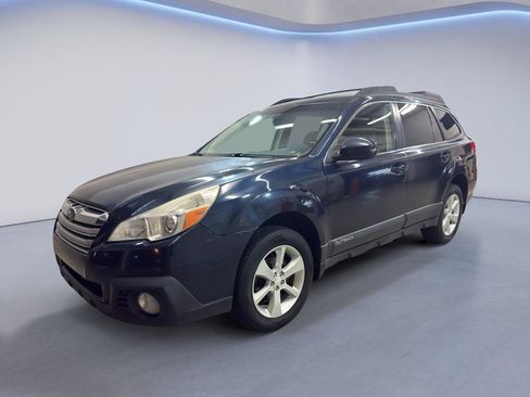Used 2014 Subaru Outback 2.5i Premium AWD/4WD image 3