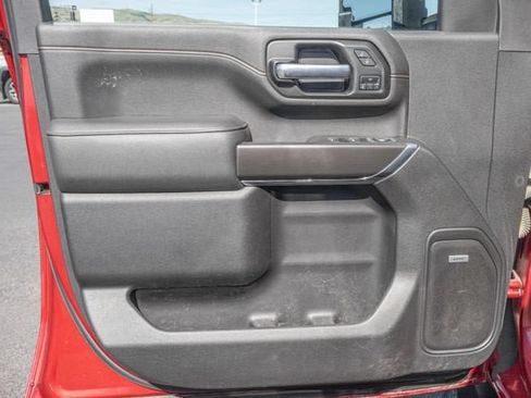 Used 2021 GMC Sierra 2500 AT4 w/ AT4 Preferred Package AWD/4WD image 15