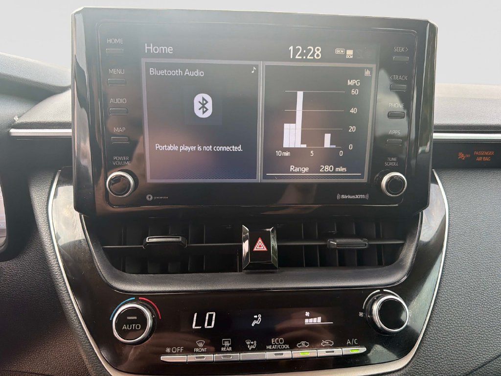 Used 2022 Toyota Corolla LE FWD image 24