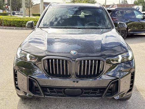 New 2026 BMW X5 xDrive40i w/ M Sport Package AWD/4WD image 7