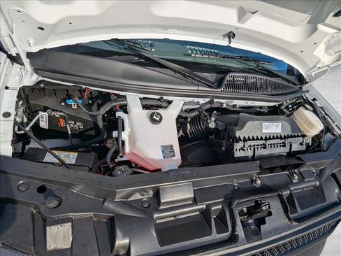 New 2025 Chevrolet Express 2500 w/ Driver Convenience Package image 17