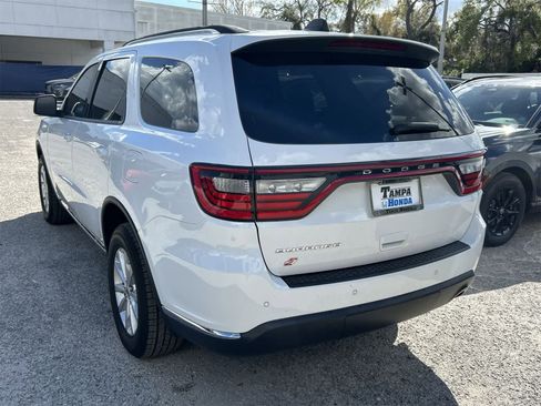 Used 2022 Dodge Durango SXT image 8