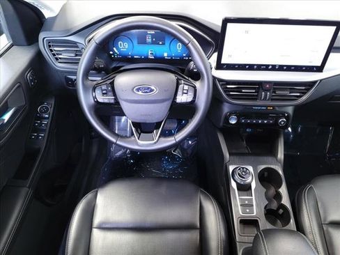 Certified 2023 Ford Escape Platinum image 9