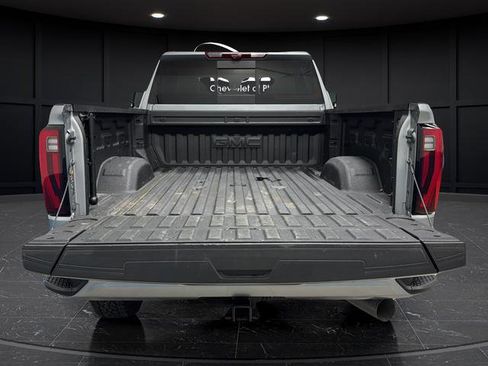 Used 2025 GMC Sierra 3500 Denali Ultimate AWD/4WD image 26
