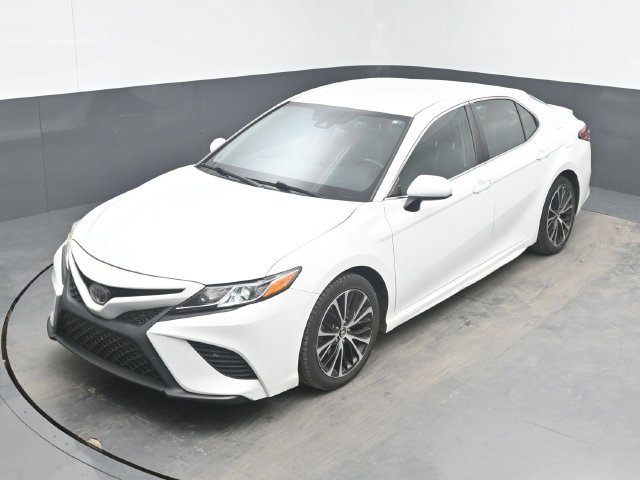 Used 2018 Toyota Camry SE FWD image 15