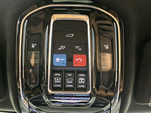 Certified 2024 Jeep Grand Cherokee L Summit AWD/4WD image 37