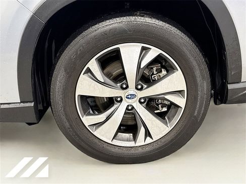 Certified 2023 Subaru Ascent Premium w/ Convenience Package image 32