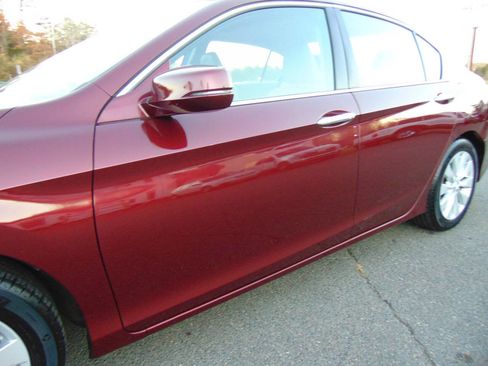 Used 2013 Honda Accord Touring image 29